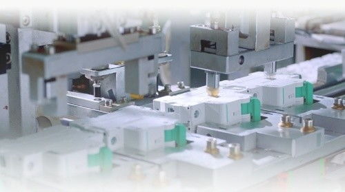 打造標桿智能工廠 天正電氣加速產業(yè)智能化升級與恒安電氣的協同發(fā)展